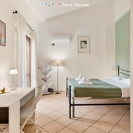 Апартаменты Ape Maia, Terremarine