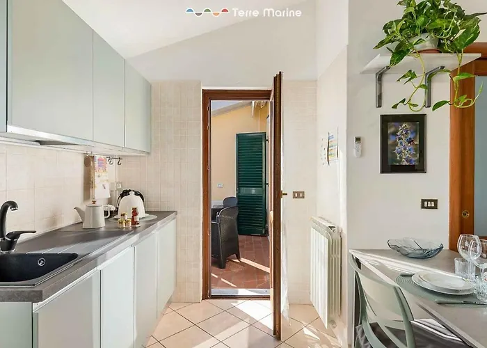 Apartament Ape Maia, Terremarine *